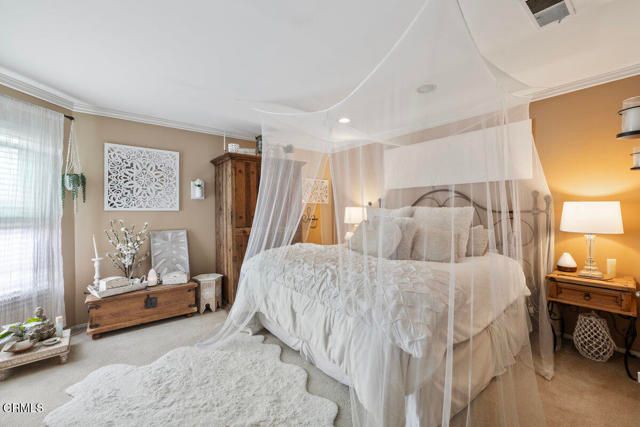 4733 Penrose Avenue, Moorpark, CA 93021