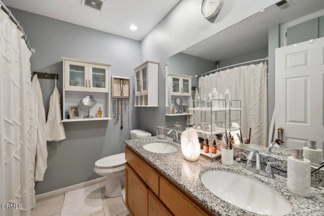 4733 Penrose Avenue, Moorpark, CA 93021