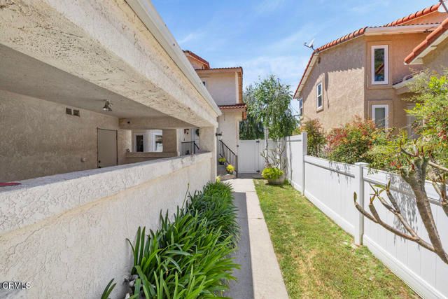 4733 Penrose Avenue, Moorpark, CA 93021