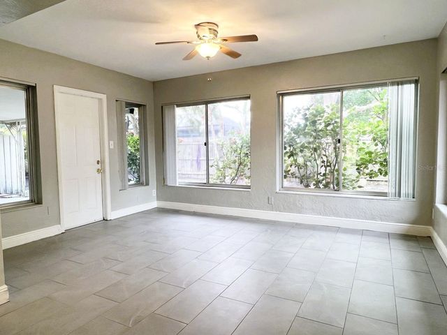 2489 DEL RIO WAY, Dunedin, FL 34698