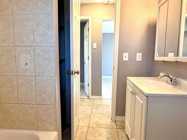 2489 DEL RIO WAY, Dunedin, FL 34698