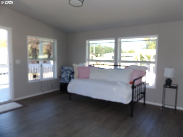 1200 E CENTRAL Ave 80, Sutherlin, OR 97479