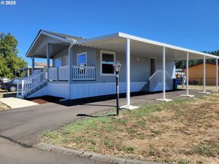 1200 E CENTRAL Ave 80, Sutherlin, OR 97479