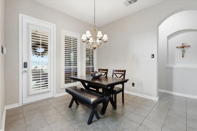 8571 Navisota Drive, Lantana, TX 76226