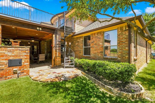 8571 Navisota Drive, Lantana, TX 76226