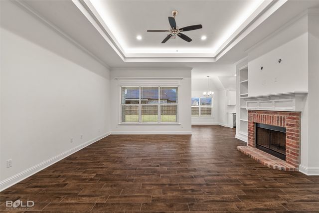 304 Prien Lake Loop, Bossier City, LA 71111