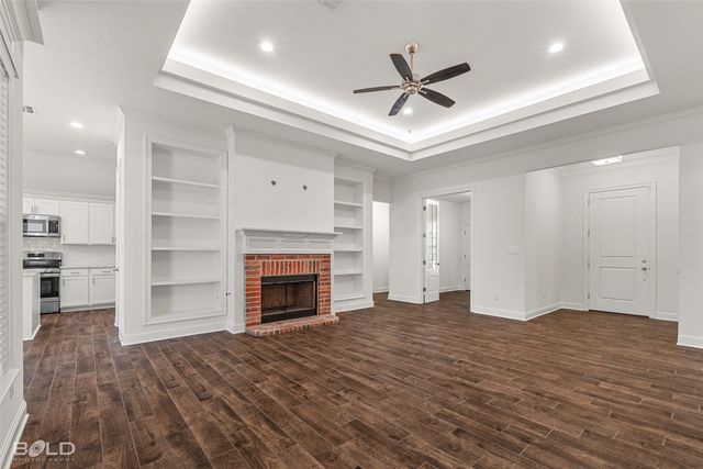 304 Prien Lake Loop, Bossier City, LA 71111