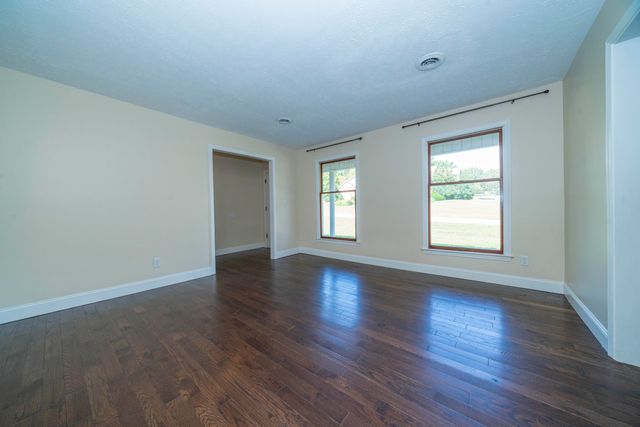 203 Pogue Drive, Somerset, KY 42503