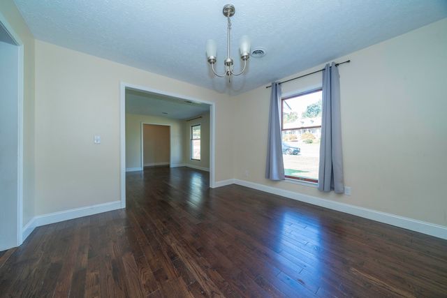 203 Pogue Drive, Somerset, KY 42503
