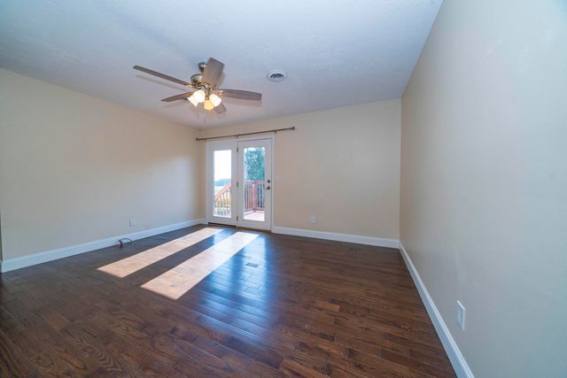 203 Pogue Drive, Somerset, KY 42503