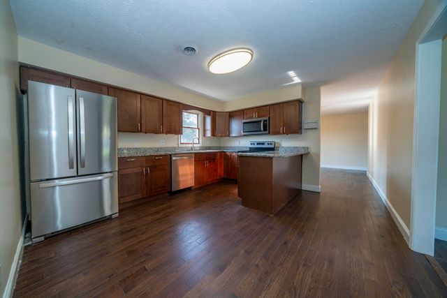 203 Pogue Drive, Somerset, KY 42503