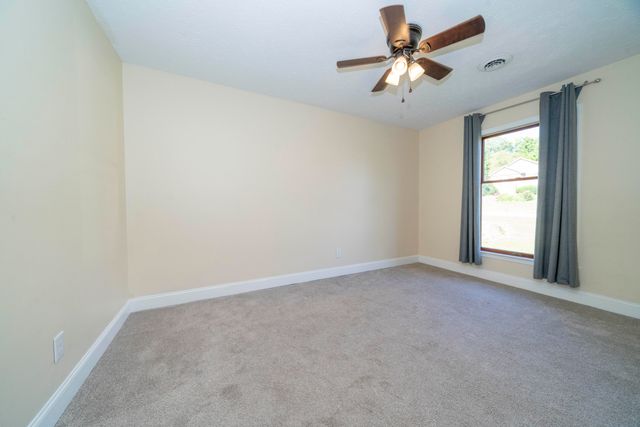 203 Pogue Drive, Somerset, KY 42503