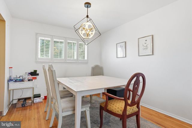 27 BAYBERRY RD, Ewing, NJ 08618