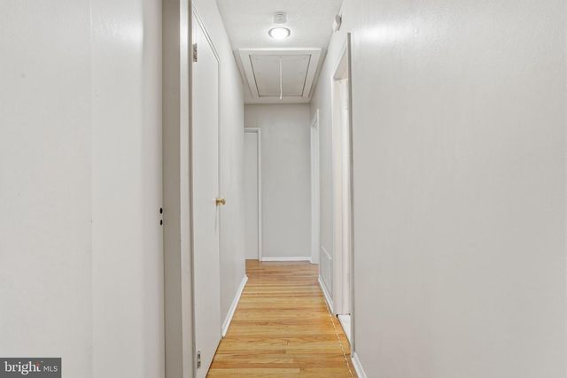 27 BAYBERRY RD, Ewing, NJ 08618