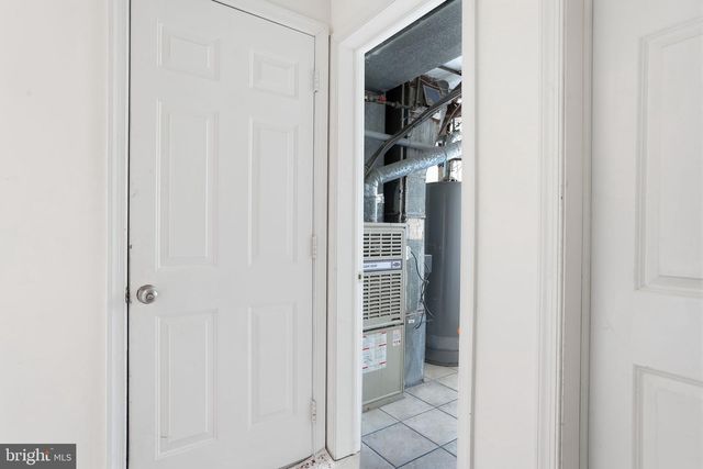 27 BAYBERRY RD, Ewing, NJ 08618