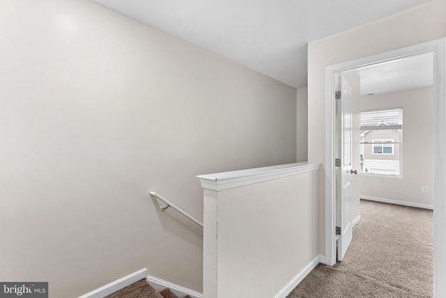 112 CRAMSFORD ST, Falling Waters, WV 25419