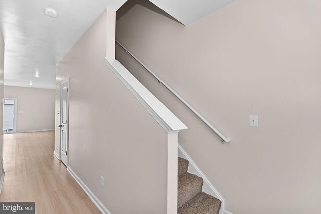 112 CRAMSFORD ST, Falling Waters, WV 25419