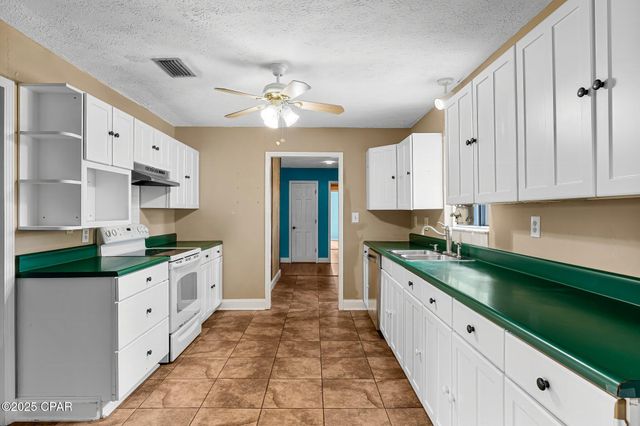 917 Plantation Drive, Panama City, FL 32404