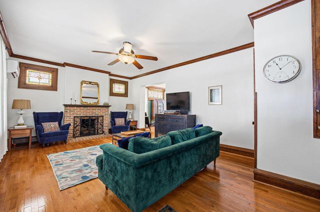 2604 N 4th Street, Columbus, OH 43202