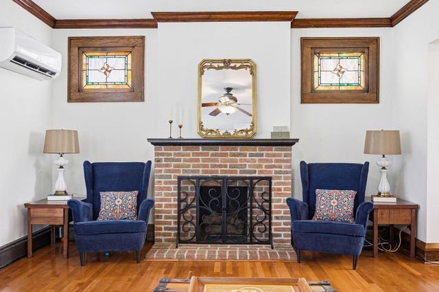 2604 N 4th Street, Columbus, OH 43202