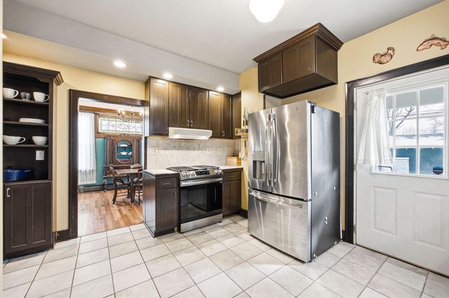 2604 N 4th Street, Columbus, OH 43202