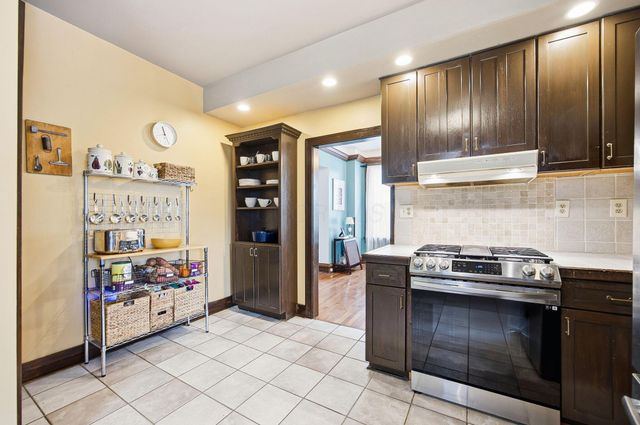 2604 N 4th Street, Columbus, OH 43202