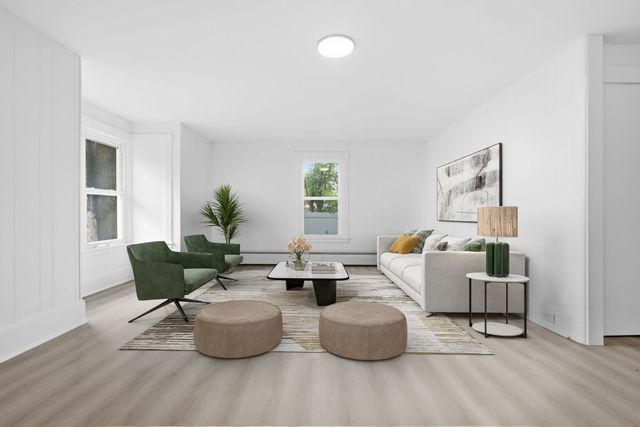 25 Redman Pl, Fitchburg, MA 01420