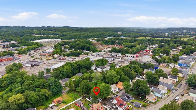 25 Redman Pl, Fitchburg, MA 01420