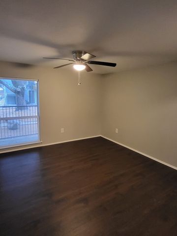 9696 Walnut Street 1902, Dallas, TX 75243