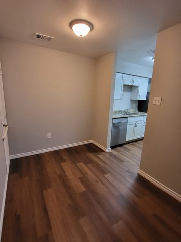 9696 Walnut Street 1902, Dallas, TX 75243