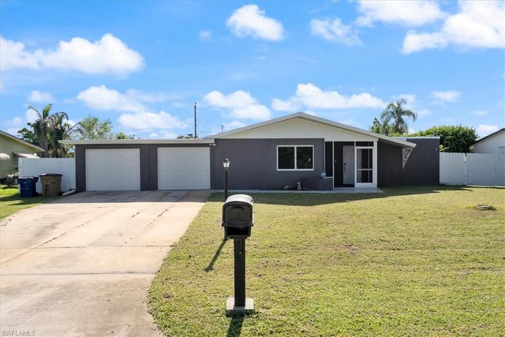 347 Beachwood AVE, LEHIGH ACRES, FL 33936 — exterior