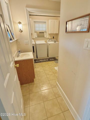 355 Camellia Street, Kinston, NC 28504