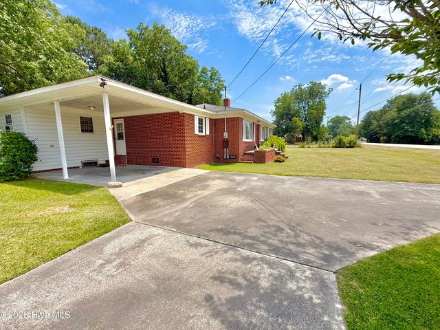 355 Camellia Street, Kinston, NC 28504