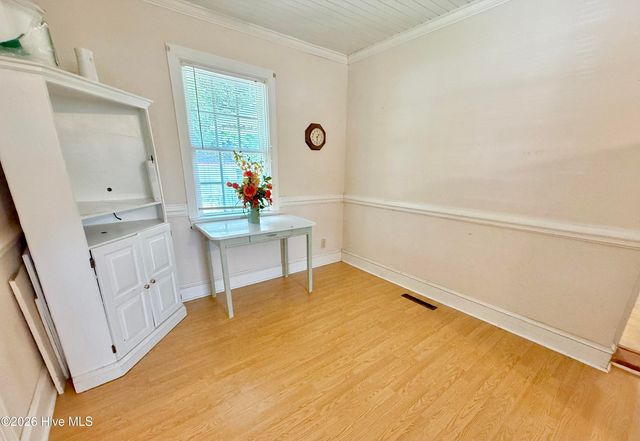 355 Camellia Street, Kinston, NC 28504