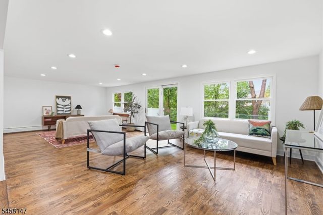 616 Cranford Ave, Kenilworth Boro, NJ 07033