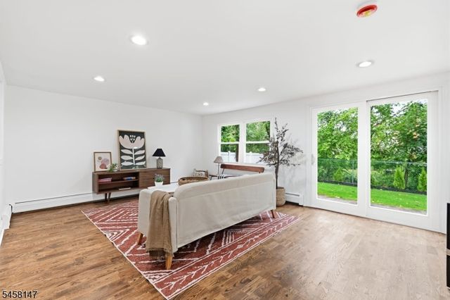 616 Cranford Ave, Kenilworth Boro, NJ 07033