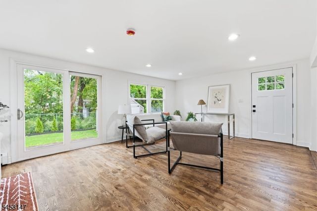 616 Cranford Ave, Kenilworth Boro, NJ 07033