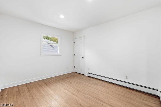 616 Cranford Ave, Kenilworth Boro, NJ 07033