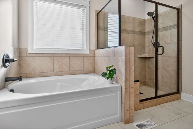 111 Oak Hill Lane, Georgetown, KY 40324