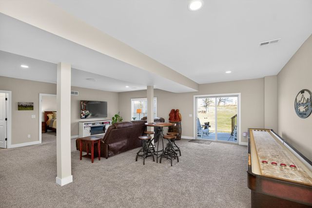 111 Oak Hill Lane, Georgetown, KY 40324