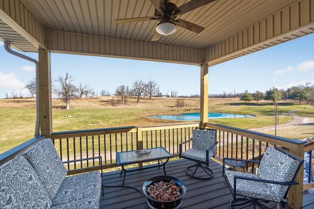 111 Oak Hill Lane, Georgetown, KY 40324