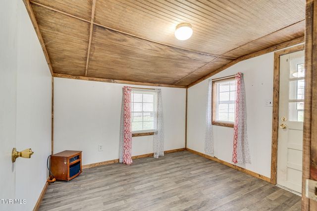 121 Coleman Road, Hampton, TN 37658