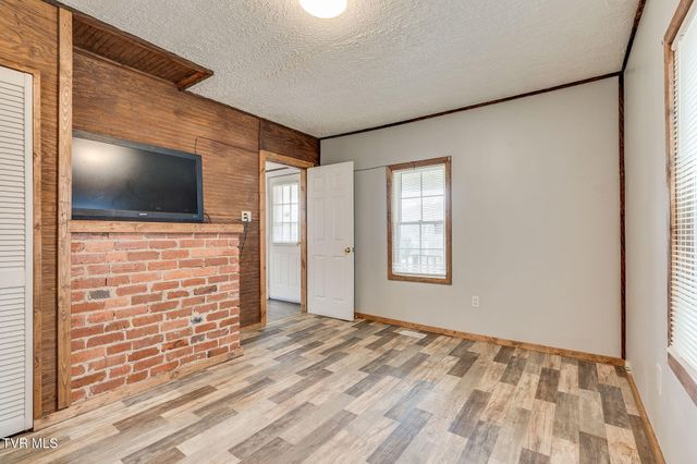 121 Coleman Road, Hampton, TN 37658