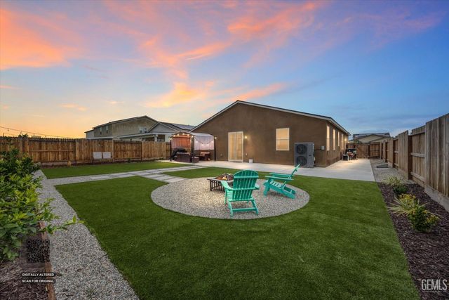 7723 Nigu River Street, Bakersfield, CA 93311