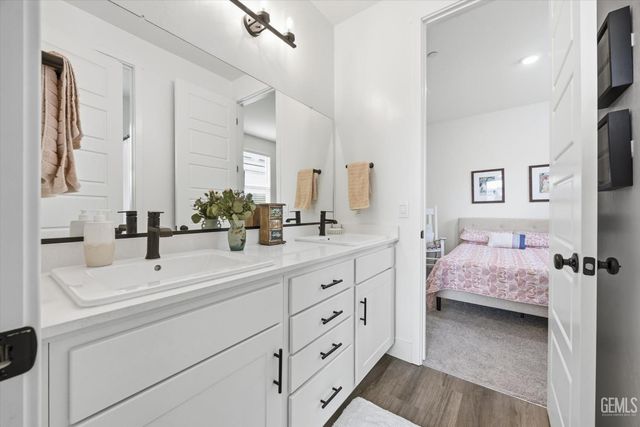 7723 Nigu River Street, Bakersfield, CA 93311