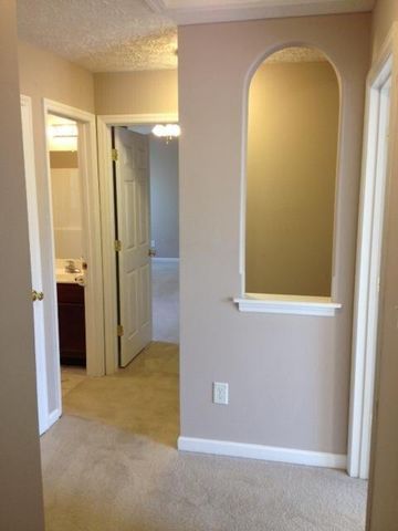 724 Statesman Way, Lexington, KY 40505