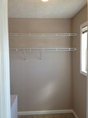 724 Statesman Way, Lexington, KY 40505