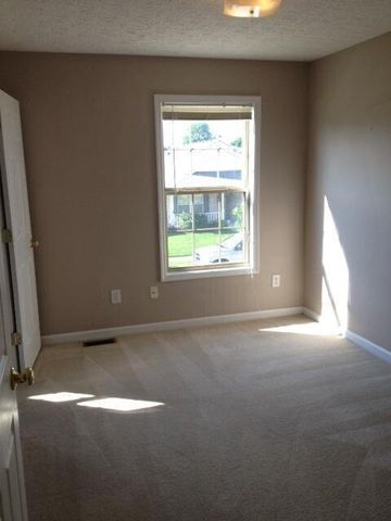 724 Statesman Way, Lexington, KY 40505