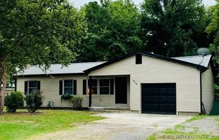 804 SE 7th Street, Wagoner, OK 74467