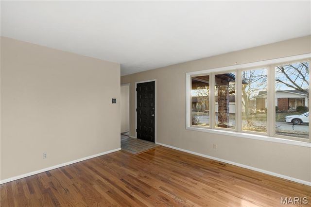 4744 Tonga Drive, Mehlville, MO 63128